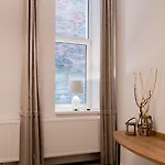 فندق Boutique-hotel Kronenstuben - Unschlagbare Zentrumsnaehe Direkt Am Marstall & Marktplatz - Schloss In 3 Min - Fruehstueck - Langzeitmiete