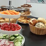 Boutique-hotel Kronenstuben - Unschlagbare Zentrumsnaehe Direkt Am Marstall & Marktplatz - Schloss In 3 Min - Fruehstueck - Langzeitmiete فندق لودفيغسبرغ