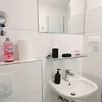 فندق Boutique-hotel Kronenstuben - Unschlagbare Zentrumsnaehe Direkt Am Marstall & Marktplatz - Schloss In 3 Min - Fruehstueck - Langzeitmiete