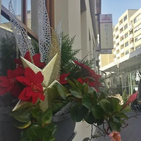 מלון Boutique-hotel Kronenstuben - Unschlagbare Zentrumsnaehe Direkt Am Marstall & Marktplatz - Schloss In 3 Min - Fruehstueck - Langzeitmiete לודוויגסבורג
