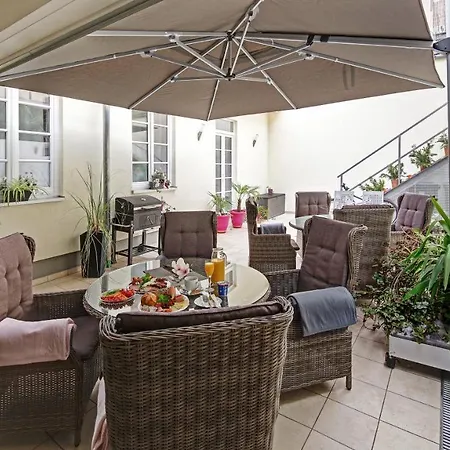 Ξενοδοχείο Boutique-hotel Kronenstuben - Unschlagbare Zentrumsnaehe Direkt Am Marstall & Marktplatz - Schloss In 3 Min - Fruehstueck - Langzeitmiete 3*