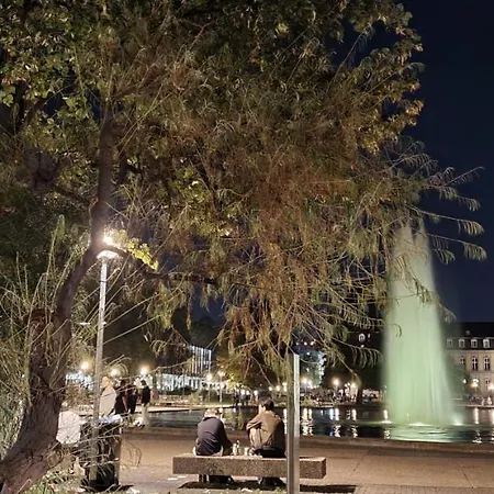 Boutique-hotel Kronenstuben - Unschlagbare Zentrumsnaehe Direkt Am Marstall & Marktplatz - Schloss In 3 Min - Fruehstueck - Langzeitmiete 3*