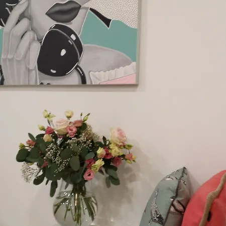 Hotel Boutique-hotel Kronenstuben - Unschlagbare Zentrumsnaehe Direkt Am Marstall & Marktplatz - Schloss In 3 Min - Fruehstueck - Langzeitmiete