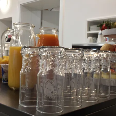 Boutique-hotel Kronenstuben - Unschlagbare Zentrumsnaehe Direkt Am Marstall & Marktplatz - Schloss In 3 Min - Fruehstueck - Langzeitmiete 3* Ludwigsburg