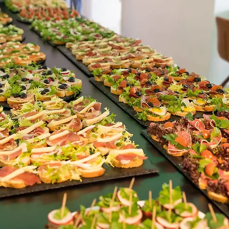 Boutique-hotel Kronenstuben - Unschlagbare Zentrumsnaehe Direkt Am Marstall & Marktplatz - Schloss In 3 Min - Fruehstueck - Langzeitmiete 3* Λούντβιχσμπουργκ