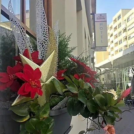 מלון Boutique-hotel Kronenstuben - Unschlagbare Zentrumsnaehe Direkt Am Marstall & Marktplatz - Schloss In 3 Min - Fruehstueck - Langzeitmiete